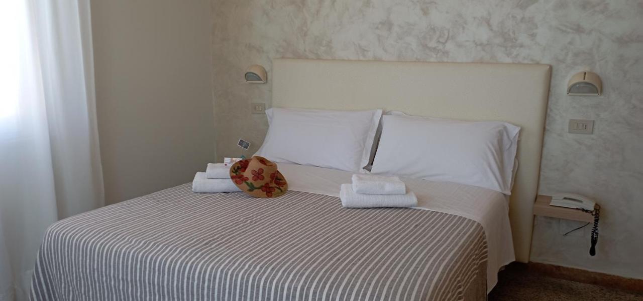 Hotel Raul Риччоне Экстерьер фото