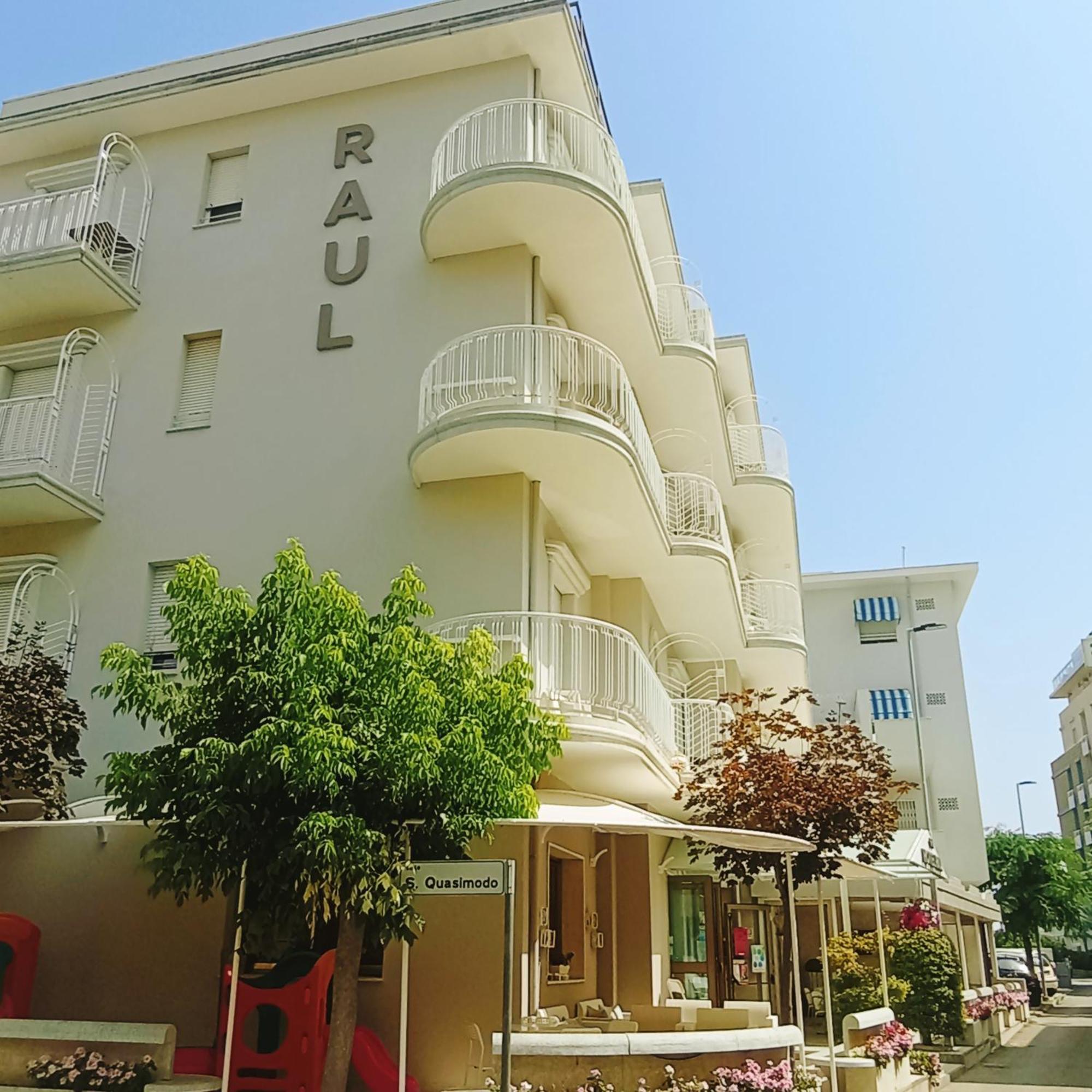 Hotel Raul Риччоне Экстерьер фото